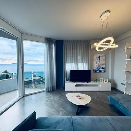 Apartment Blue Infinity *