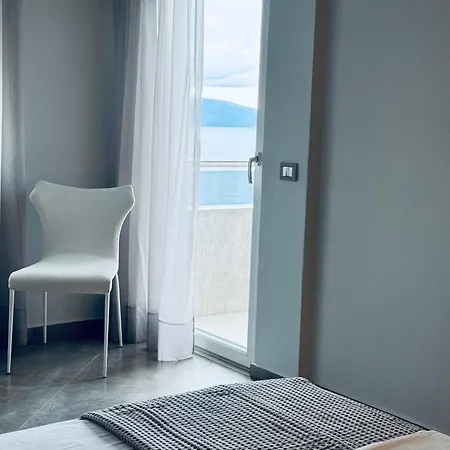 Apartment Blue Infinity